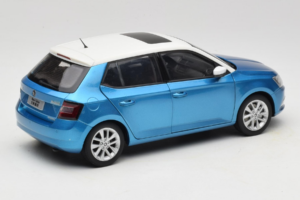Skoda Fabia Mk3 Blå OEM 1:18 ZSF000004BLA Metal — billede 3 af 8