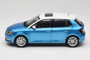 Skoda Fabia Mk3 Blå OEM 1:18 ZSF000004BLA Metal — billede 4 af 8