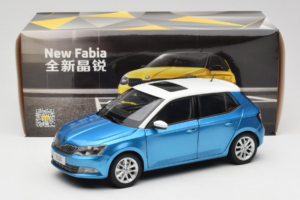 Skoda Fabia Mk3 Blå OEM 1:18 ZSF000004BLA Metal — billede 8 af 8
