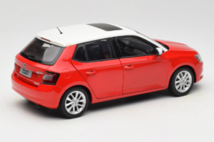 Skoda Fabia Mk3 Rød OEM 1:18 ZSF00004ROT Metal — billede 3 af 8