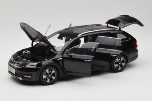 Skoda Octavia Mk4 Combi Brun Paudi Model 1:18 ZMR000005BRA Metal — billede 2 af 8