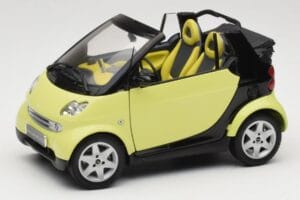 Smart Fortwo 450 Cabrio Gul Minichamps 1:18 0012889V001C49Q00 Metal