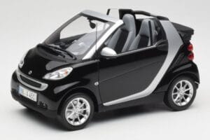Smart Fortwo Cabriolet W451 Sort & Sølv Minichamps 1:18 Q0022566V001C18Q00 Metal