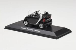 Smart Fortwo Cabrio Dyb Sort Minichamps 1:43 Q0022561V001C18Q00 Metal — billede 3 af 4