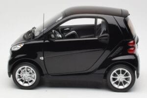 Smart Fortwo Coupé W451 Deep Sort Minichamps 1:18 Q0022563V001C02Q00 Metal — billede 4 af 8