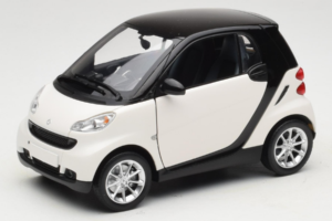 Smart Fortwo 451 Coupe Hvid Sort Minichamps 1:18 150036302 Metal