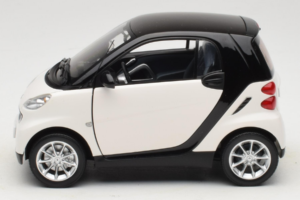 Smart Fortwo 451 Coupe Hvid Sort Minichamps 1:18 150036302 Metal — billede 4 af 8