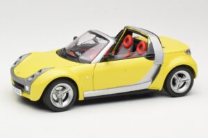 Smart Roadster 452 Gul Bburago 1:18 34099-M2 Metal