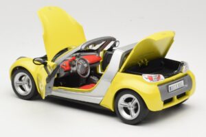 Smart Roadster 452 Gul Bburago 1:18 34099-M2 Metal — billede 5 af 8