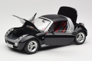Smart Roadster Sort Bburago 1:18 34099-M1 Metal — billede 2 af 8