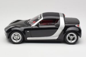 Smart Roadster Sort Bburago 1:18 34099-M1 Metal — billede 4 af 8