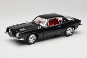 Studebaker Avanti Sort Signature Models 1:18 STUDEBAKER001 Metal