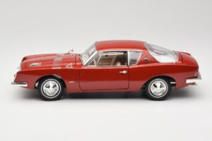 Studebaker Avanti Rød Solido 1:18 421183270 Metal — billede 4 af 8