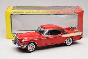 Studebaker Golden Hawk Apache Red Motor City 1:18 80009 Metal — billede 8 af 8