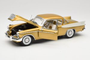 Studebaker Golden Hawk Anson 1:18 30384 Metal — billede 2 af 8