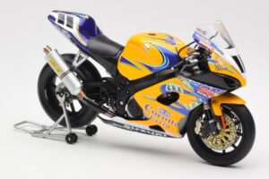 Suzuki GSX-R 1000 Team Alstare Corona Extra T. Corser WSB 2005 Minichamps 1:12 122052211 Metal — billede 4 af 6