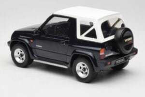 Suzuki Vitara Cabrio JLX Deep Blue Pearl Metallic Otto 1:18 OT492 Resin — billede 5 af 6