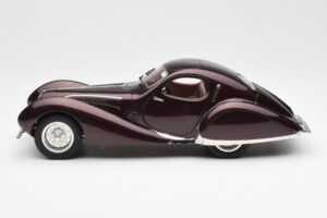 Talbot-Lago T150 C-SS Figoni & Falaschi Teardrop Mørk Bordeaux Metallic CMC 1:18 M-179 Metal — billede 3 af 6