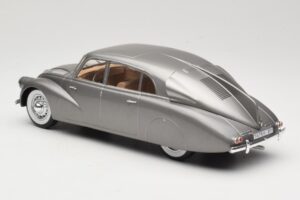 Tatra 87 Grå MCG 1:18 MCG18068 Metal — billede 5 af 6