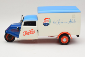 Tempo Dreirad Kastenwagen Pepsi Minichamps 1:18 150099024 Metal — billede 4 af 8