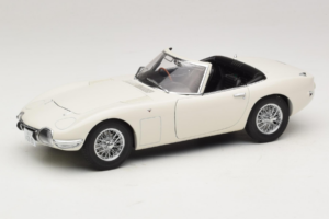 Toyota 2000 GT Cabriolet Hvid James Bond Collection AUTOart 1:18 78731 Metal