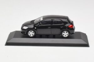 Toyota Auris E150 Sort Minichamps 1:43 TOYOTA004 Metal