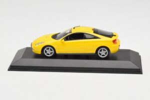 Toyota Celica T230 Gul Minichamps 1:43 430168924 Metal