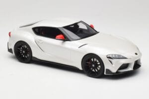 Toyota GR Supra A90 Fuji Speedway Edition White Pearl Metallic GT Spirit 1:18 GT341 Resin — billede 4 af 6