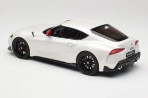 Toyota GR Supra A90 Fuji Speedway Edition White Pearl Metallic GT Spirit 1:18 GT341 Resin — billede 5 af 6
