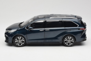 Toyota Granvia Mørkeblå OEM 1:18 FCL22GR803 Metal — billede 4 af 8