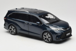 Toyota Granvia Mørkeblå OEM 1:18 FCL22GR803 Metal — billede 6 af 8