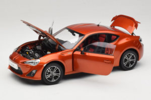 Toyota GT86 Rød Century Dragon 1:18 CD01 Metal — billede 2 af 8