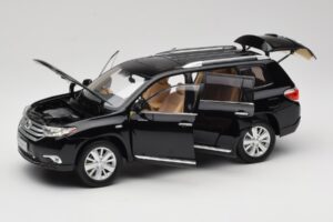 Toyota Highlander XU40 Sort Paudi Model 1:18 2043612-B1 Metal — billede 2 af 8