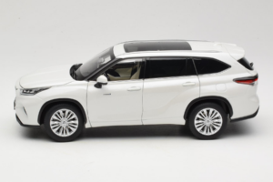 Toyota Highlander XU70 Hvid OEM 1:18 26071-2011 Metal — billede 4 af 8