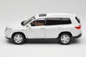 Toyota Highlander XU40 Hvid Paudi Model 1:18 2043612-W1 Metal — billede 4 af 8