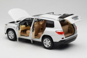 Toyota Highlander XU40 Hvid Paudi Model 1:18 2043612-W1 Metal — billede 5 af 8