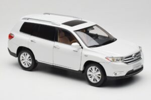 Toyota Highlander XU40 Hvid Paudi Model 1:18 2043612-W1 Metal — billede 6 af 8