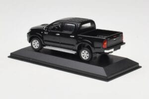 Toyota Hilux Sort Minichamps 1:43 400166662 Metal — billede 3 af 4