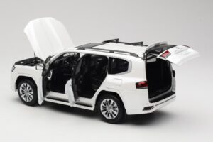Toyota Land Cruiser J300 ZX Hvid LCD 1:18 LCD18013-ZX-WH Metal — billede 5 af 8