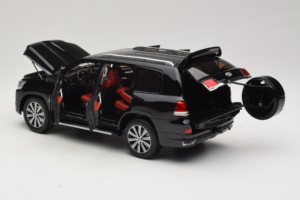 Toyota Land Cruiser LC200 Sort Kengfai 1:18 KF024-13 Metal — billede 5 af 8