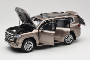 Toyota Land Cruiser LC300 ZX Guld LCD 1:18 LCD18013-ZX-GO Metal — billede 2 af 8