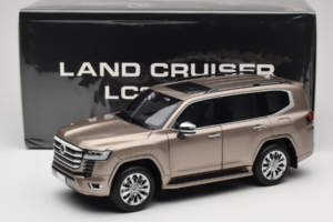 Toyota Land Cruiser LC300 ZX Guld LCD 1:18 LCD18013-ZX-GO Metal — billede 8 af 8