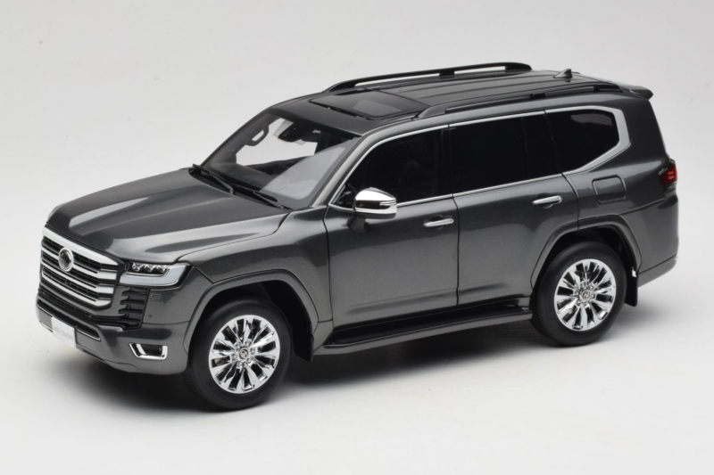 Toyota Land Cruiser LC300 ZX Grå LCD 1:18 LCD18013-ZX-GR Metal