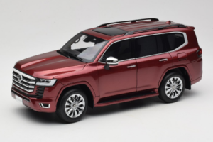Toyota Land Cruiser LC300 ZX Rød LCD 1:18 LCD18013-ZX-RE Metal