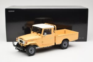 Toyota Land Cruiser Pickup Beige Kyosho 1:18 08958BE Metal — billede 8 af 8