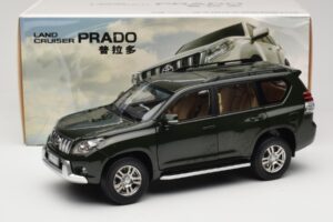 Toyota Land Cruiser Prado J150 Grøn Paudi Model 1:18 623132-GR Metal — billede 8 af 8