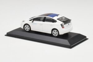 Toyota Prius XW30 Super Hvid Minichamps 1:43 PRIUS001 Metal — billede 3 af 4