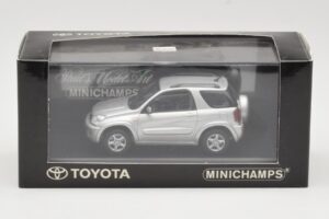 Toyota RAV4 XA20 Sølv Lyst Interiør Minichamps 1:43 31434205 Metal — billede 4 af 4