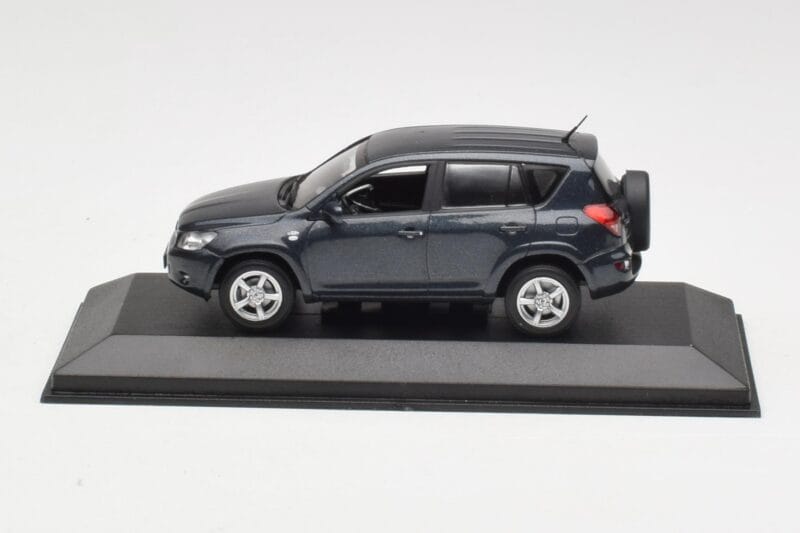 Toyota RAV4 XA30 Grå Minichamps 1:43 TOYOTA002 Metal