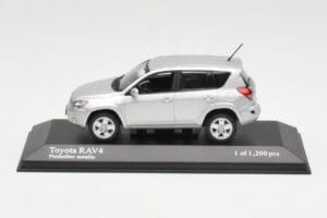 Toyota RAV4 XA30 Sølv Minichamps 1:43 400166570 Metal